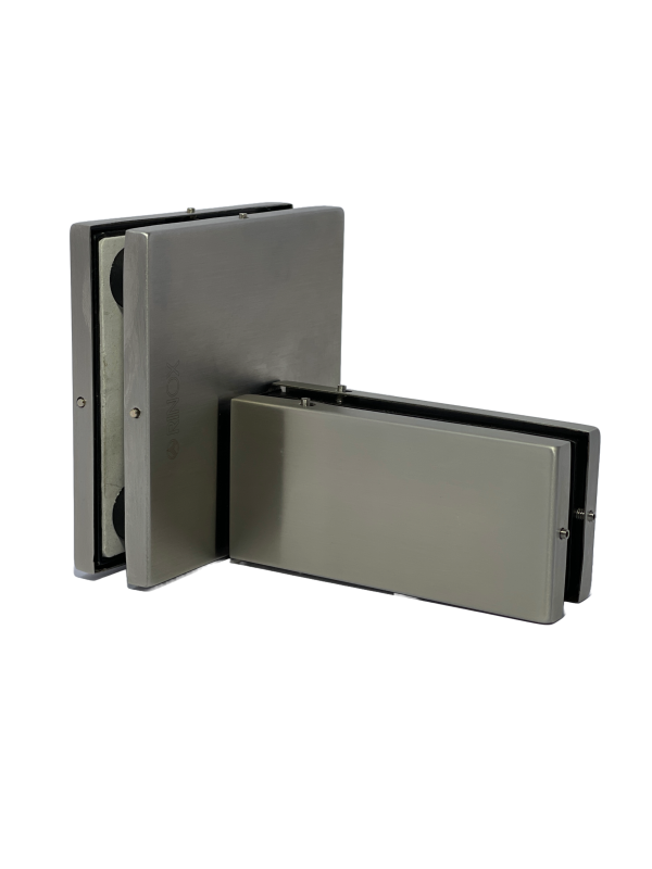 CONECTOR PARA FACHADA 4 PUNTOS CON BANDEROLA